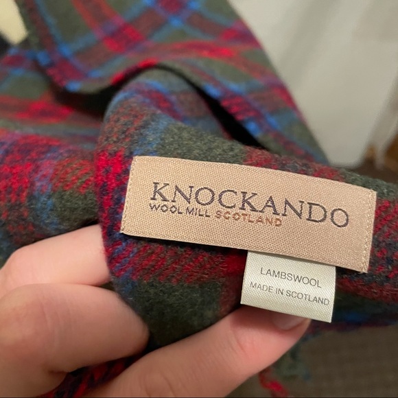 Knockando Other - Lambswool scarf